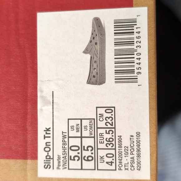 Vans Slip-On Trek - Picture 6 of 6